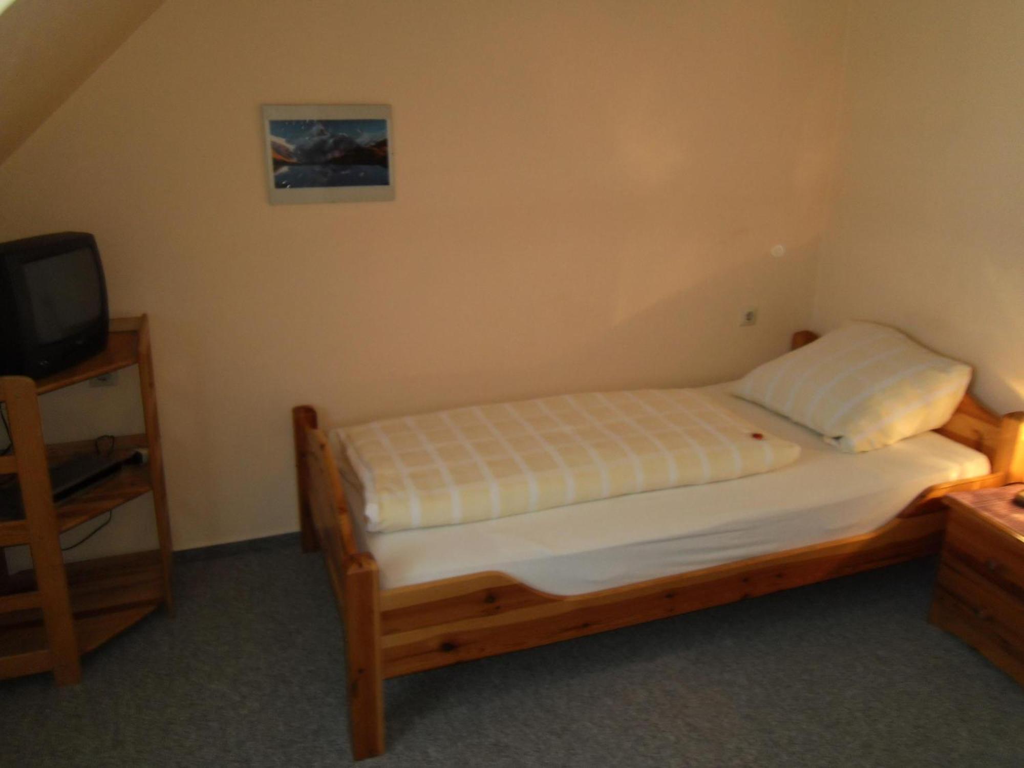Hotel Gasthof Zum Neubau Kißlegg Dış mekan fotoğraf